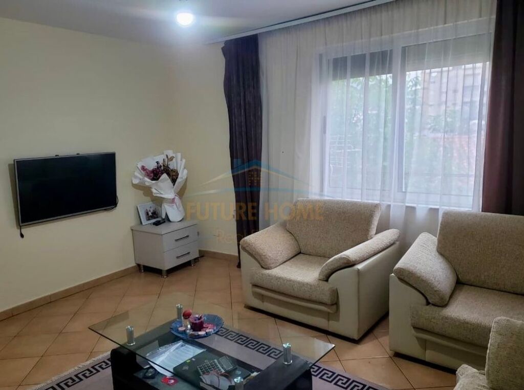 Qera, Apartament 1+1, Laprake, Tirane.