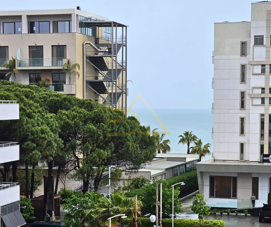 Shitet Apartament – Golem, Kavajë