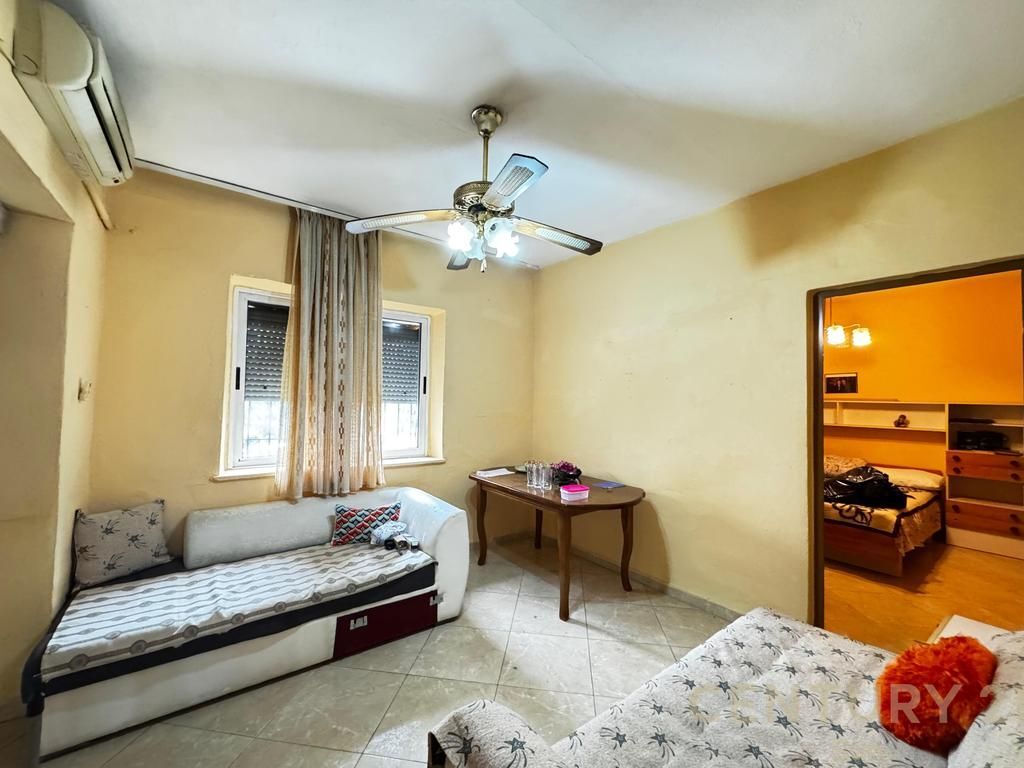 APARTMENT 3+1 FOR SALE AT MOZAIKU IN TIRANA