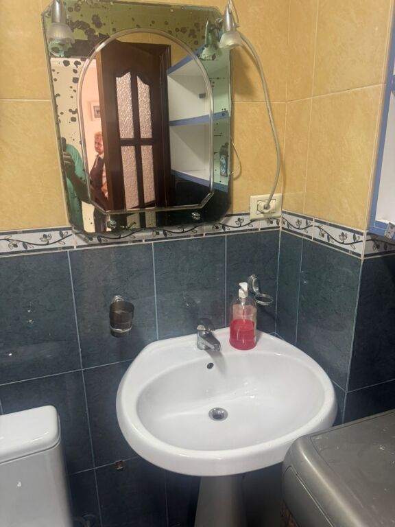 🏡 HOUSE FOR RENT – “KONGRESI I MANASTIRIT” STREET, NEAR HOSPITAL 5