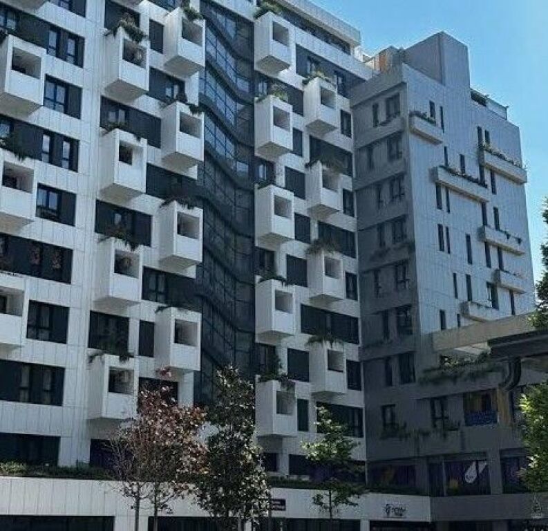 ✨ Appartamento 2+1 in vendita a Square 21 da Arlis Ndërtim 📍Via Kavajës