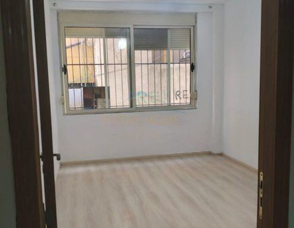 In vendita, Appartamento 2+1, Via 5 Maji, Tirana