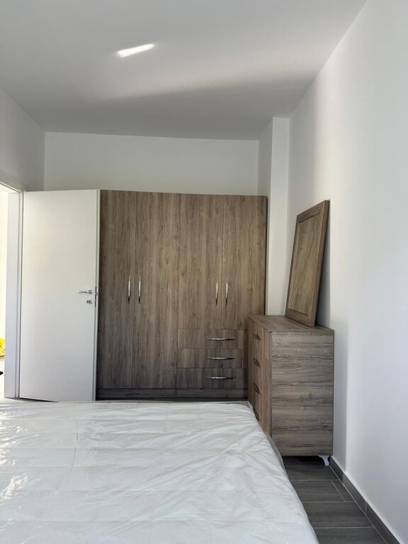 Apartament 2+1+🅿️ne kombinat Cdo gje e re 400€