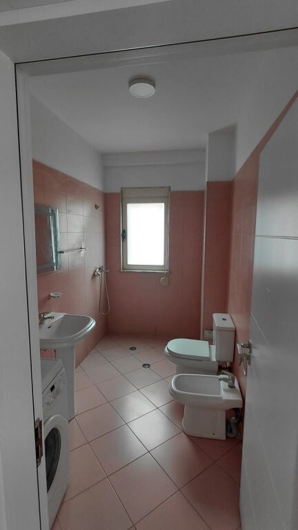 2+1 apartment for sale at Kodra e Diellit