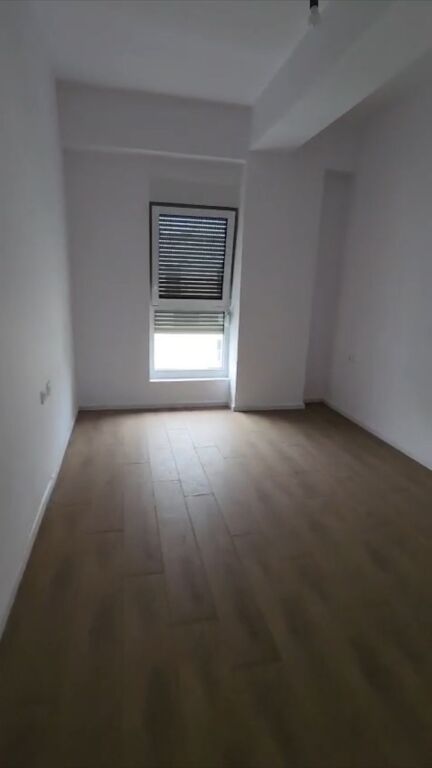 APARTAMENT 1+1 NE SHITJE NE ALI DEM