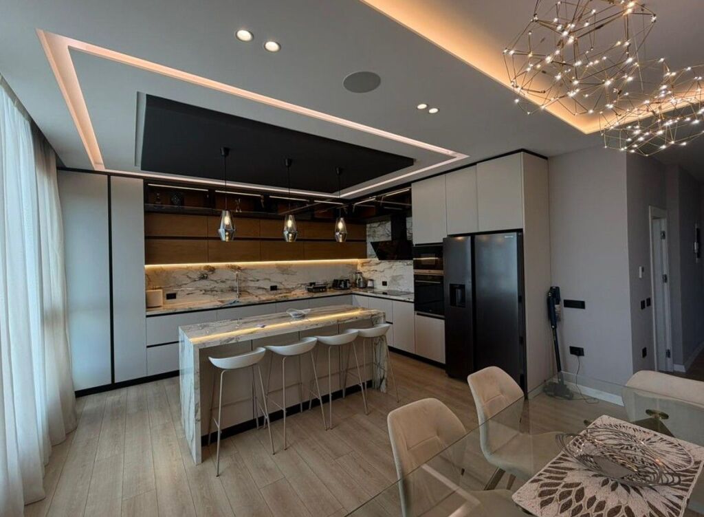 Luxury duplex for rent at Square 21