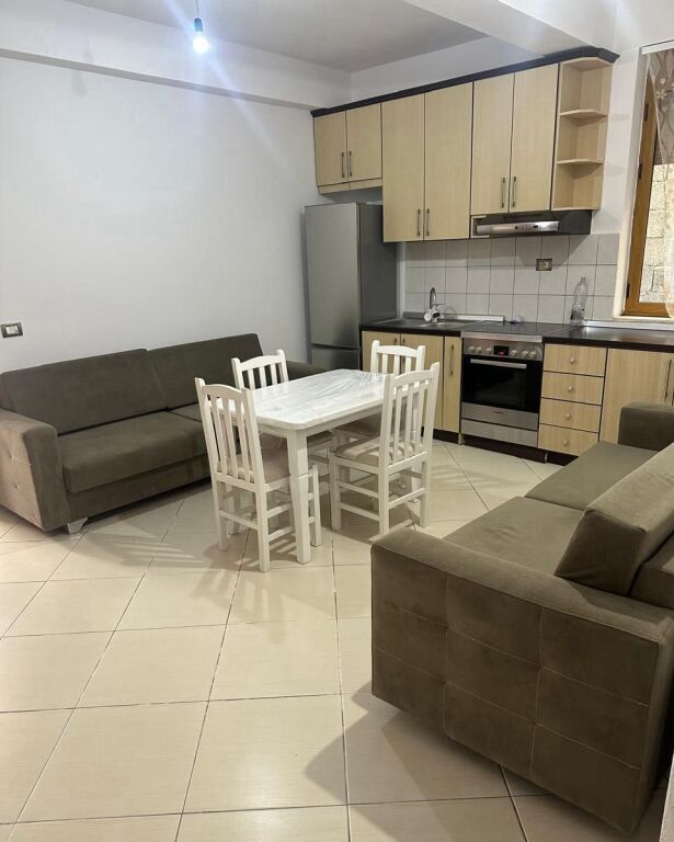 🏡 CASA IN AFFITTO – VIA MYSLYM KETA, ALLIAS