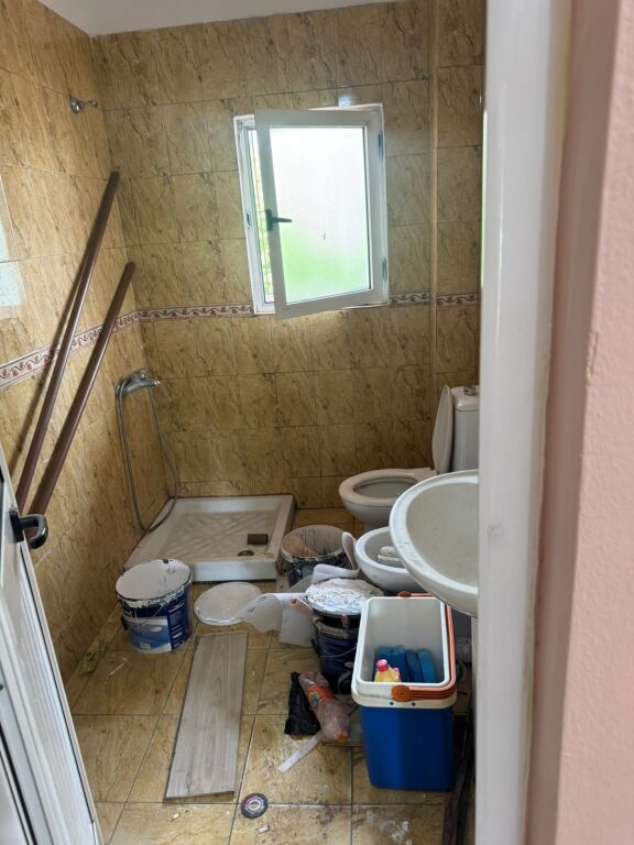 🏡 Shitet Apartament 1+1 tek Rruga “Pandeli Cale 22” – Irfan Tomini