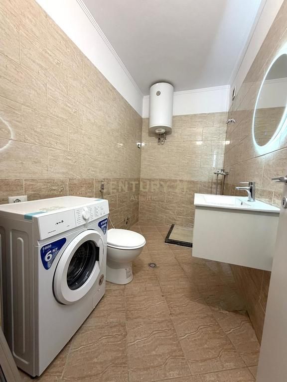 Shitet Apartament 1+1 tek Ish-Rajoni, Durres!