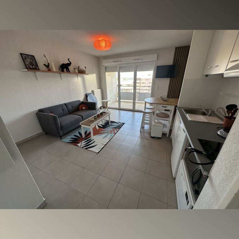 Mine Peza,Shitet apartament 1+1 me Hipoteke!