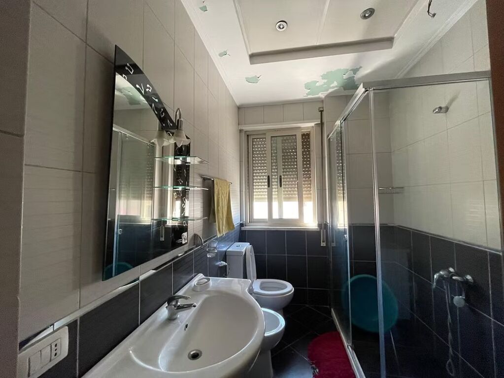 Apartament 2+1 per qira ne Don Bosko prane Vizion Plus.