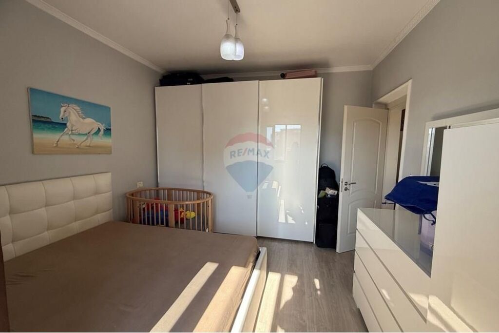 Apartament 1+1 per qira tek Myslym Shyri 550!