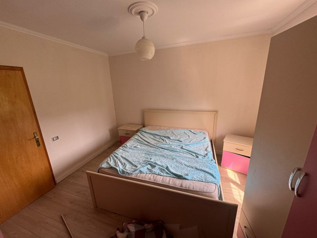 🏡 Shitet Apartament 1+1 tek Rruga “Pandeli Cale 22” – Irfan Tomini
