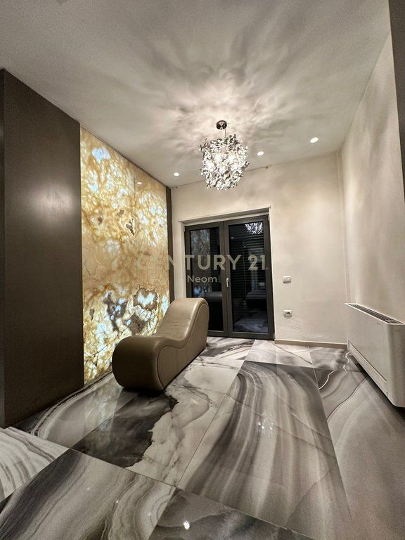 Luxury 1+1 apartment for rent at Ring Center – Tirana