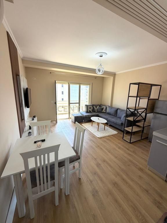 Shitet Apartament 1+1 tek Ish-Rajoni, Durres!