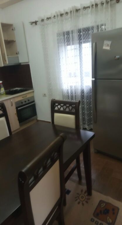 MONOLOCALE 35000 LEKE. EX PARCO. PANIFICIO ALMADA