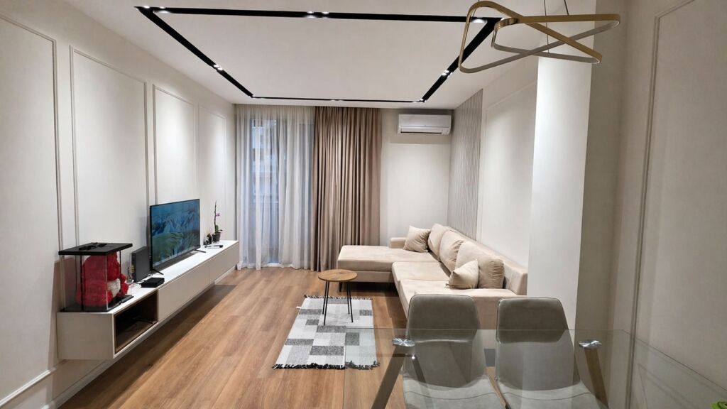 2+1 /Rent / 📍Blloku (petronini)