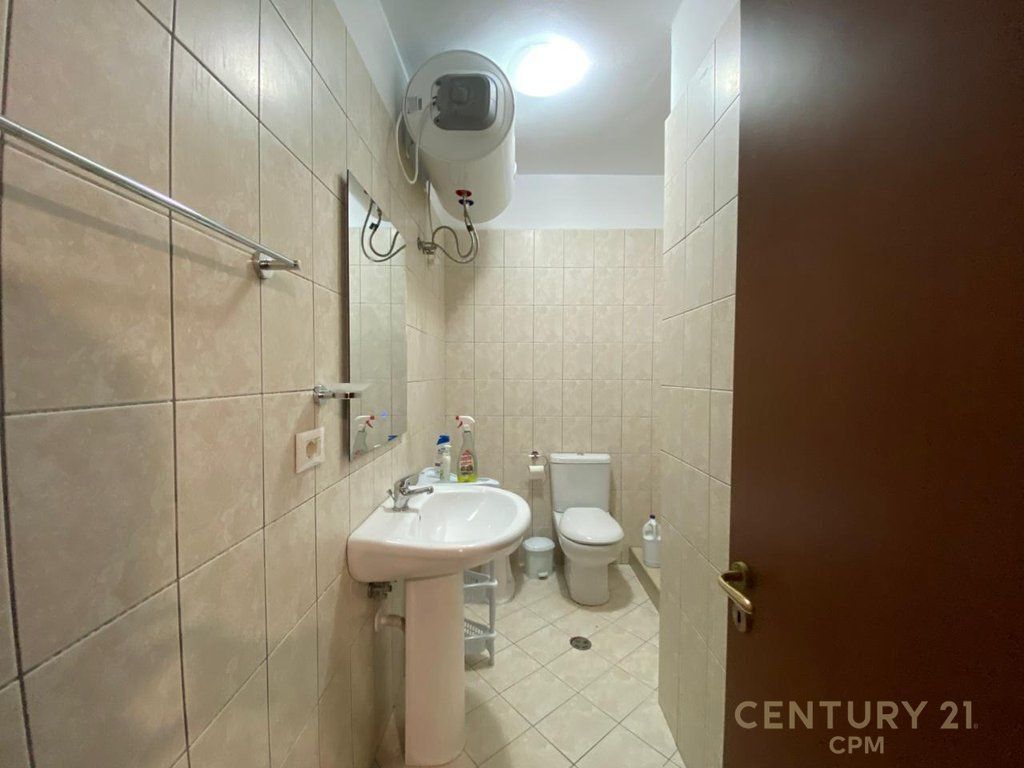 IN THE MUNICIPALITY OF PARIS WE RENT 1+1 APARTMENT