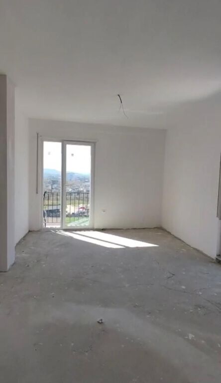 Shitet Ap 1+1📌Paskuqan, Crest Residence- Cmimi 1000 Euro/m2