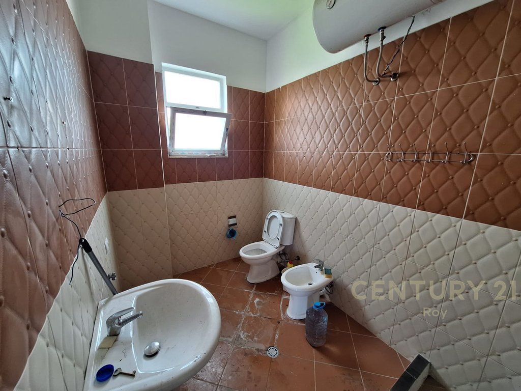 2+1 Apartment with Sea View For Sale in Shkallnur Durrës - 85,000€ | 85 m²