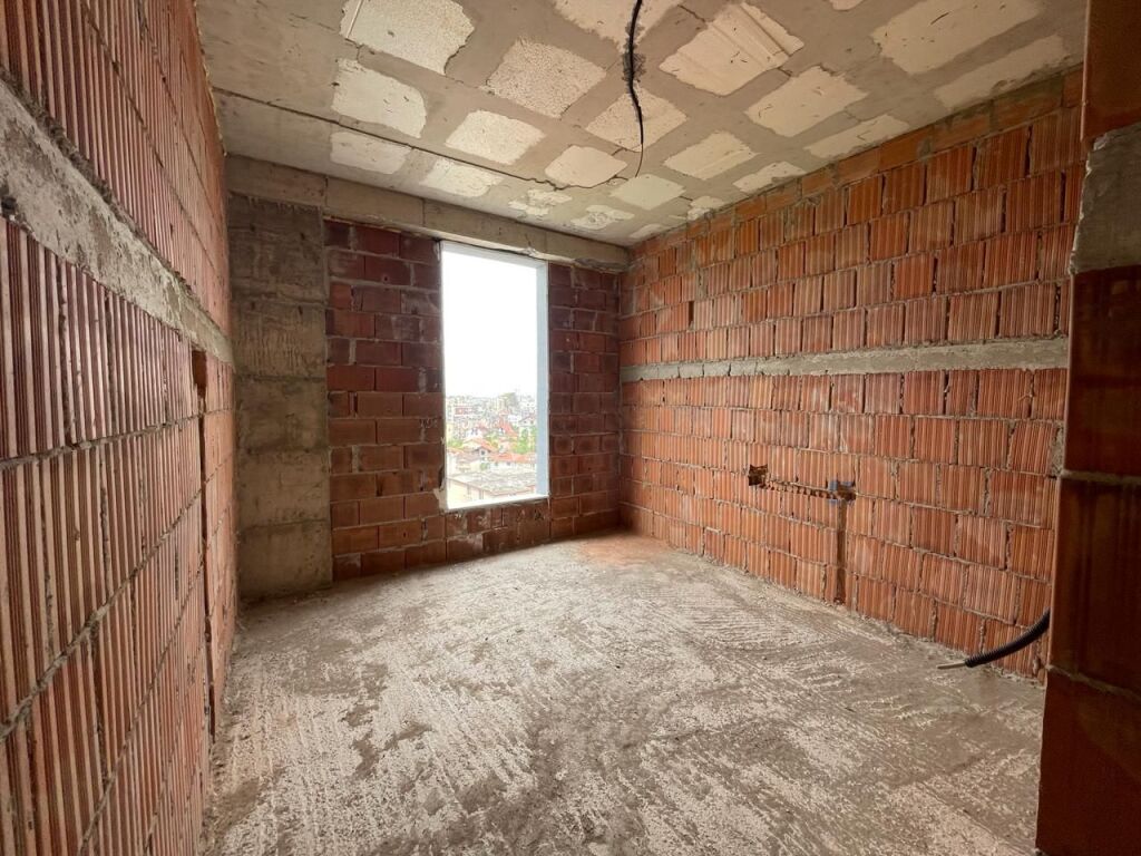 Shitet Apartament 2+1+2 ne Ali Dem
