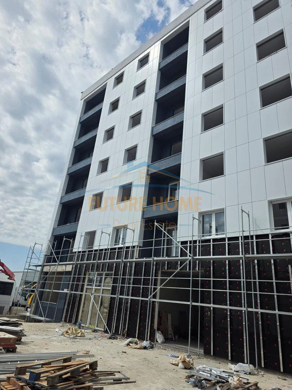 Shitet, Apartament 1+1, White Diamond, Kamez