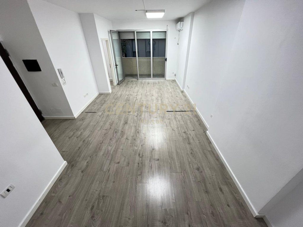 QIRA, AMBIENT MODERN ZYRASH - 95 m2, STADIUMI DINAMO‼️