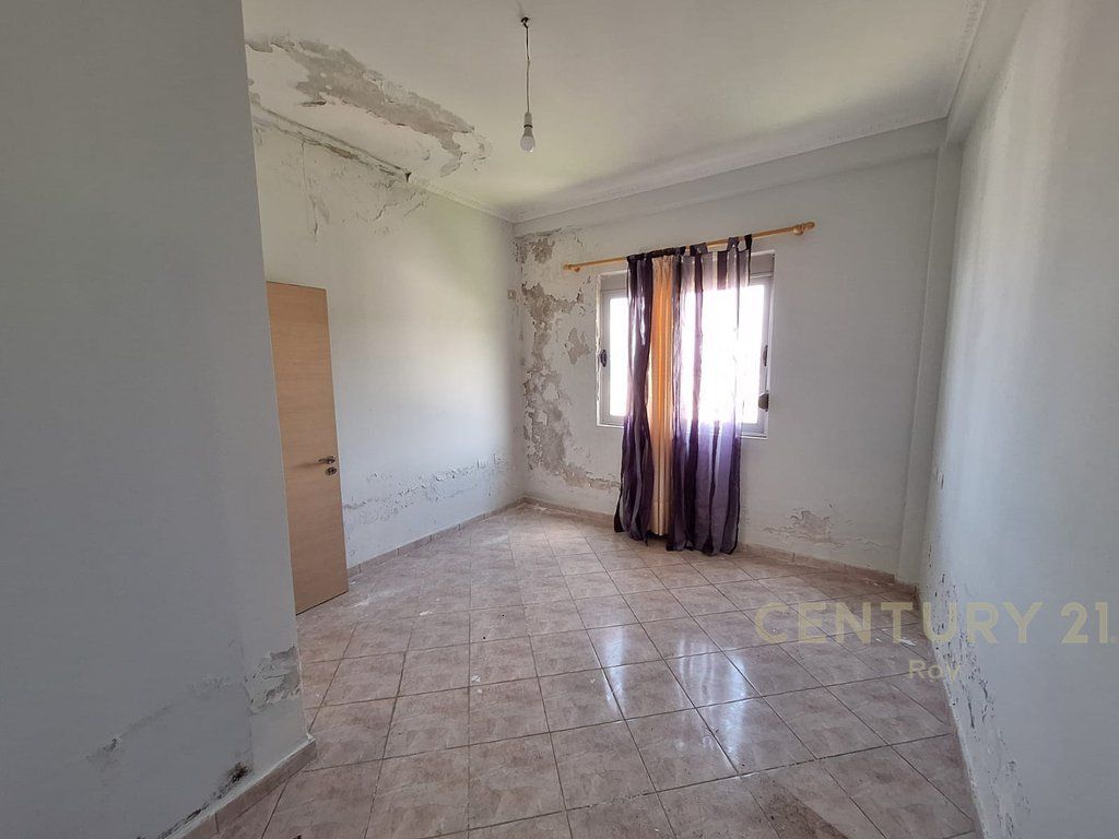 2+1 Apartment with Sea View For Sale in Shkallnur Durrës - 85,000€ | 85 m²