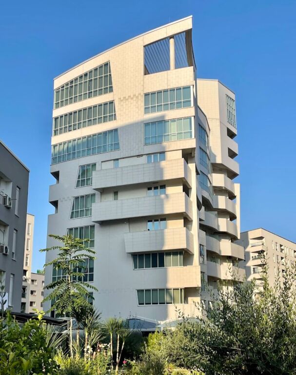 KOMPLEKSI MAGNET JAPIM EM QIRA APARTAMENT 1+1