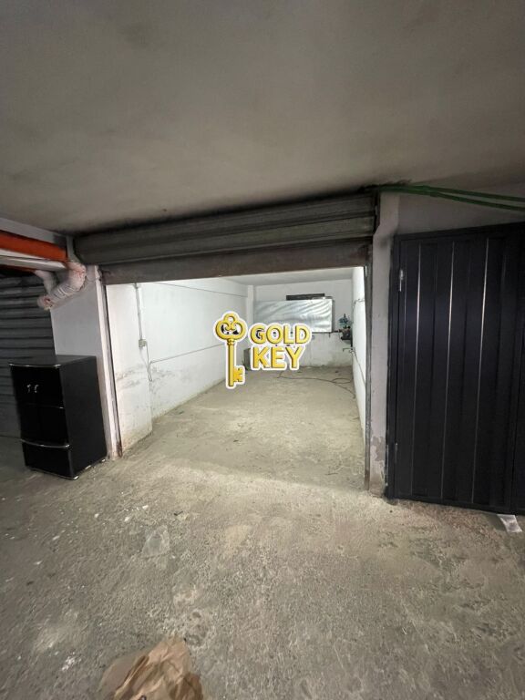 🏡 GARAGE IN VENDITA – VICINO ALL'HOTEL DYRRAH, SPIAGGIA