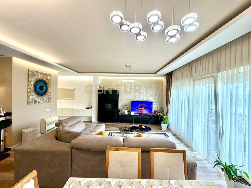 Apartament 2+1+2+Post Parkimi per shitje
