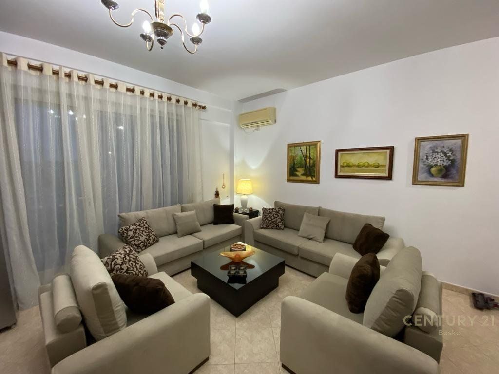 ME QIRA APARTAMENT 1+1 NE DON BOSKO (KOMPLEKSI VIZION PLUS)!! 550 € /Muaj Sip. Totale  75m2