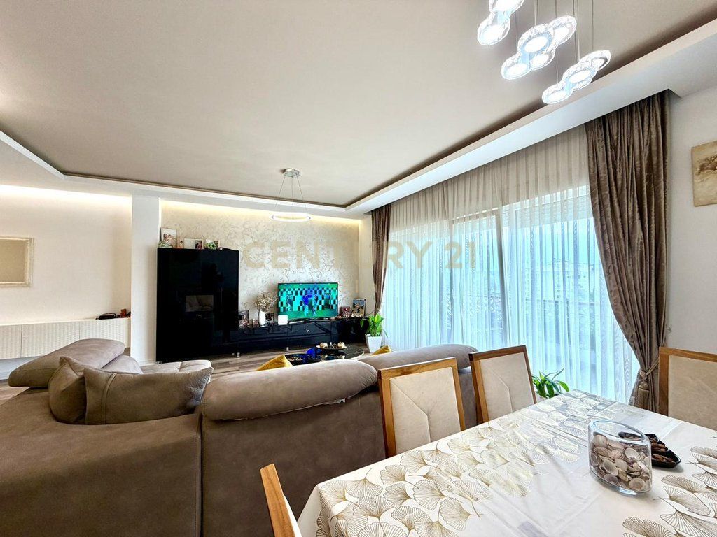 SHESIM, APARTAMENT PREMIUM 2+1+2 me POST PARKIMI, LIQENI I THATE‼️