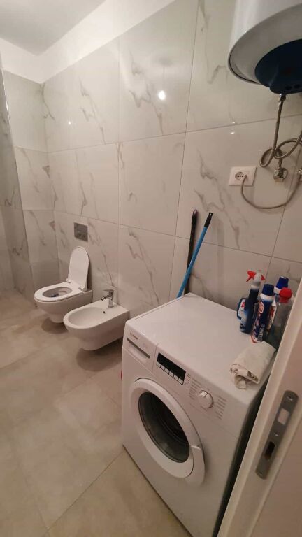 Apartament Me Qera 1+1 Tek Kompleksi Zirkon (ID B2101700) Tirane