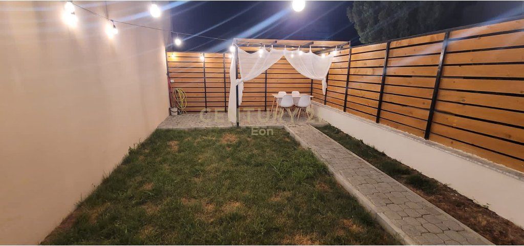 Shitet Apartament 1+1+ Oborr 60 M² ne Golem !