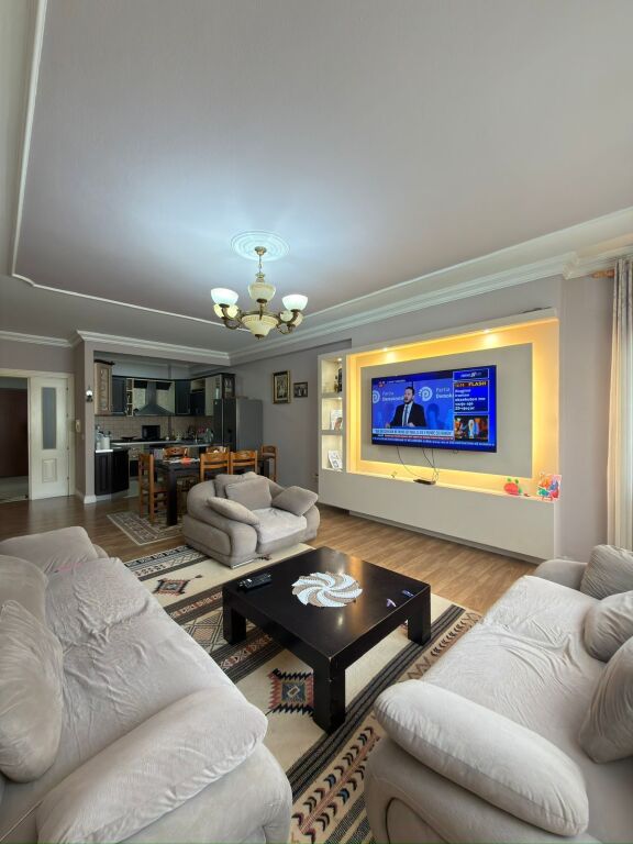Apartament 3+1+2 per shitje ne Astir !