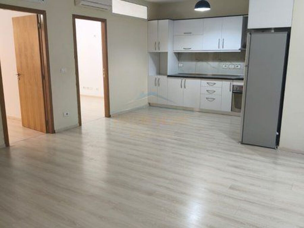 In vendita, Appartamento 2+1, Via 5 Maji, Tirana
