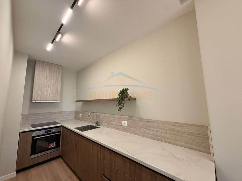 Rent, Apartment 1+1, Barrikadave Street, Tirana.