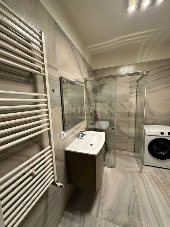 Luxury 1+1 apartment for rent at Ring Center – Tirana