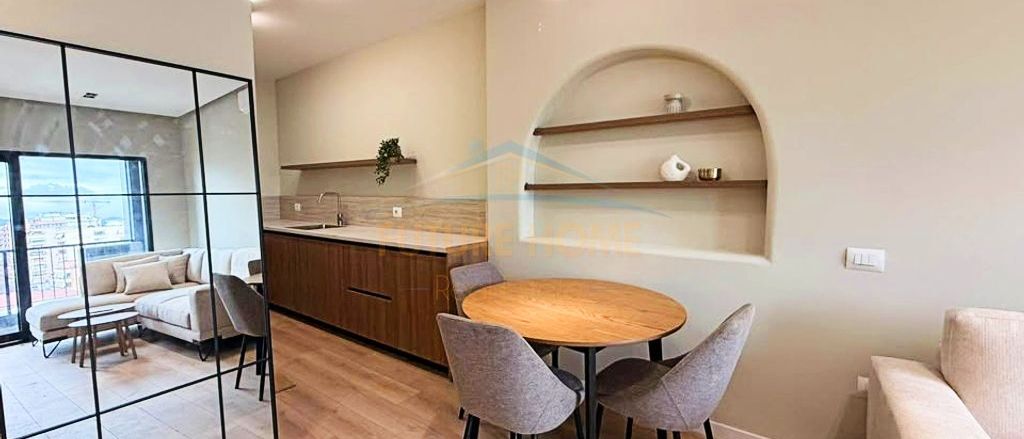 Qira, Apartament 1+1, Rruga e Barrikadave, Tiranë.