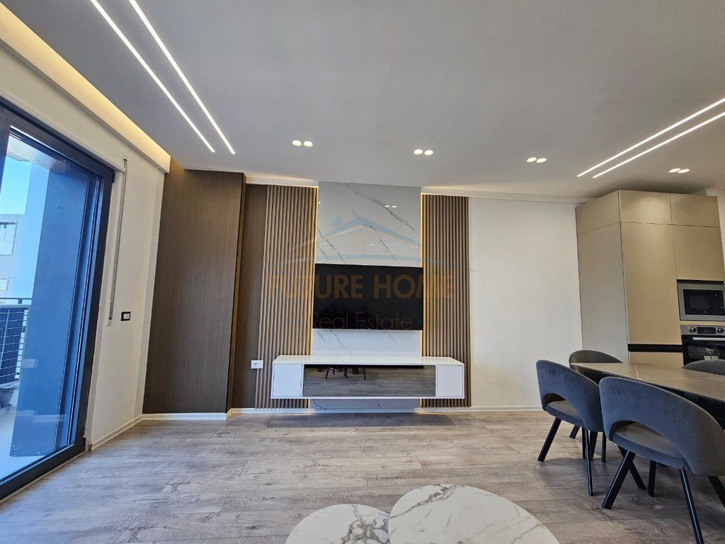 Apartment 2+1+2 for sale Ndregjoni Complex New Boulevard