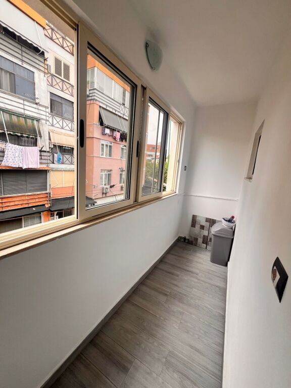 🏡 Apartament me qira – Ali Demi, Tiranë