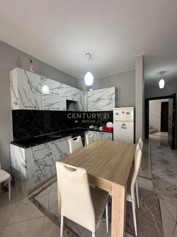 Appartamento 1+1 in affitto alla fine di Via Peti! Action140361