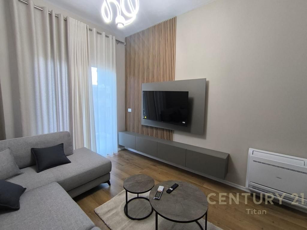 Apartament modern 1+1 per qira te "Aura"