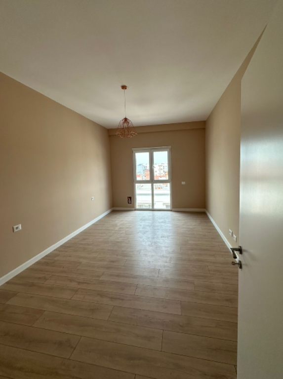 ✅ Apartament 1+1 për Shitje tek Porta e Re