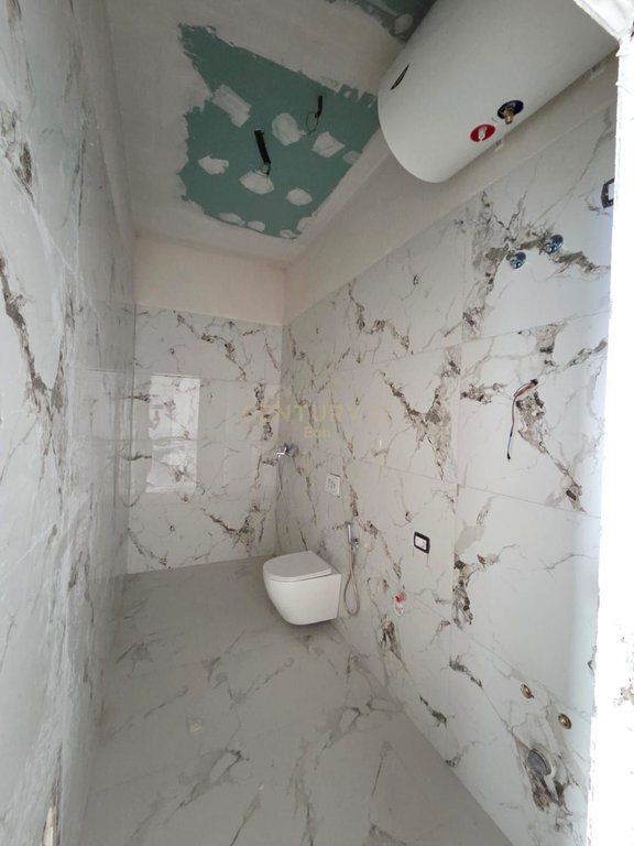 EKSKLUZIVE!! SHESIM APARTAMENT 1+1 NE QERRET! MUNDESI PAGESE ME KESTE !
