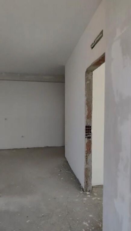 Shitet Ap 1+1📌Paskuqan, Crest Residence- Cmimi 1000 Euro/m2