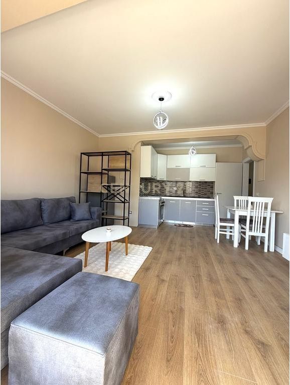 Shitet Apartament 1+1 tek Ish-Rajoni, Durres!