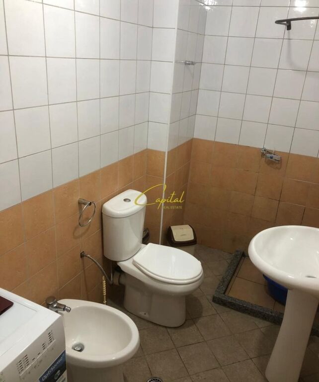 APARTAMENT ME QIRA 1+1 XHAMLLIKU 40.000 LEKE