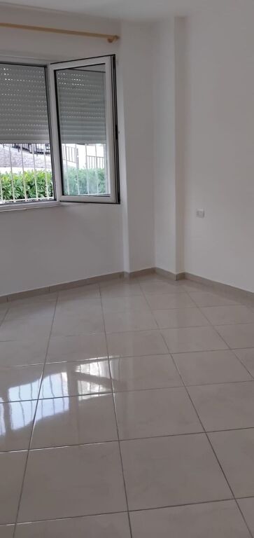 2+1, empty, residential or office, mateo complex, zoo garden, 400 euros